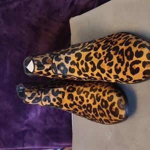 Cheetah  print faux hair Chelsea boots by Inc.